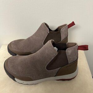 Stepping into Style: Chic Easy Spirit Shoes